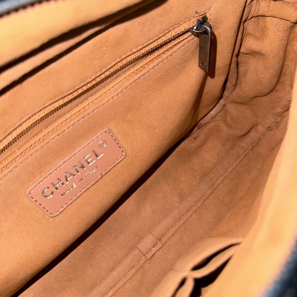 📌SOLD📌CHANEL ‘13-‘14 Paris Dallas Metiers D'art BANDANA Flap Bag - Picture 10 of 16